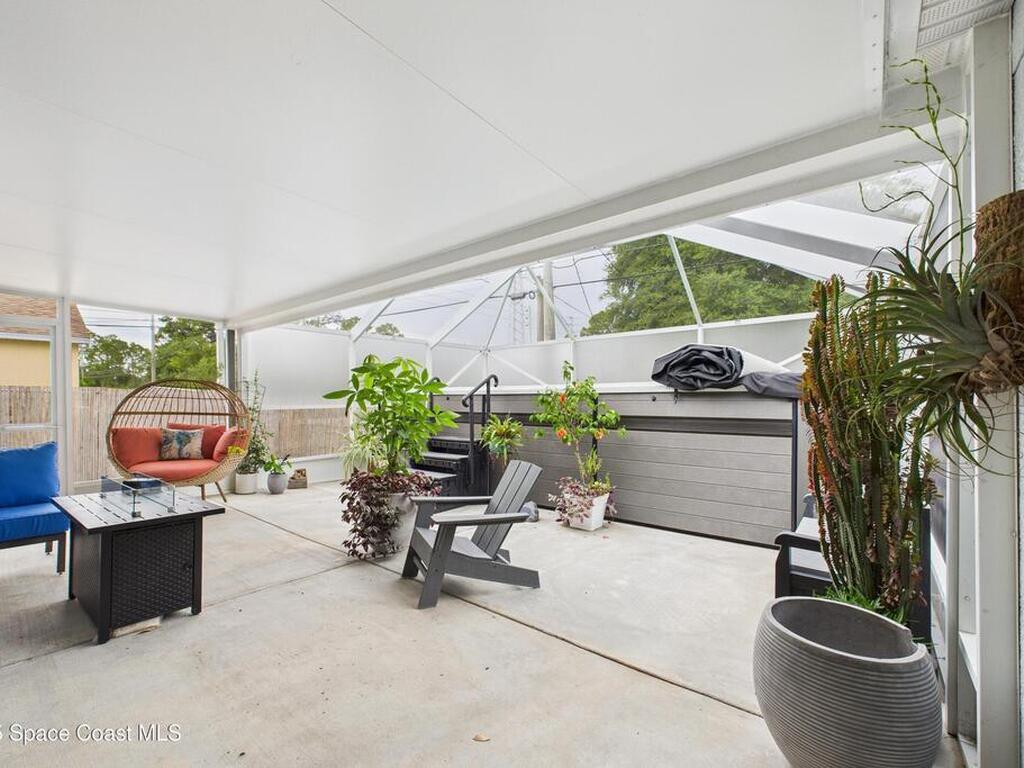 8325 105th Court, Vero Beach, FL 32967