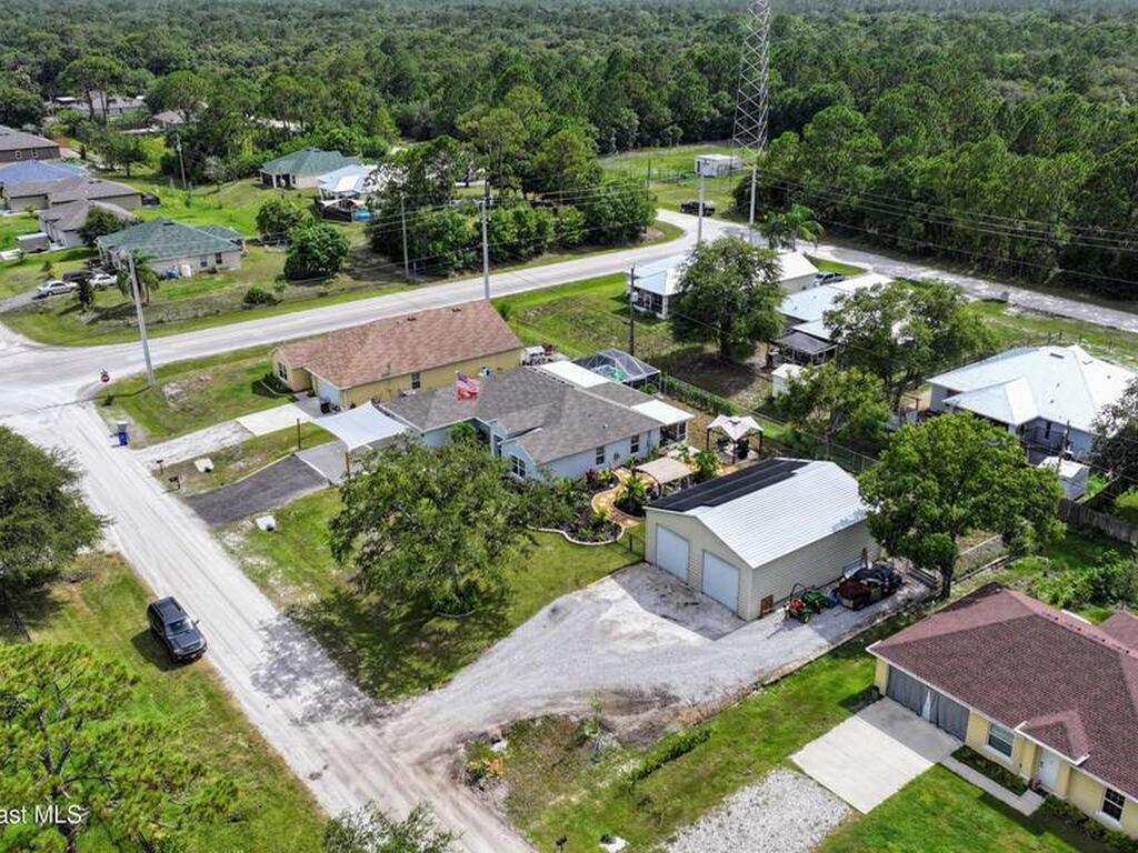 8325 105th Court, Vero Beach, FL 32967