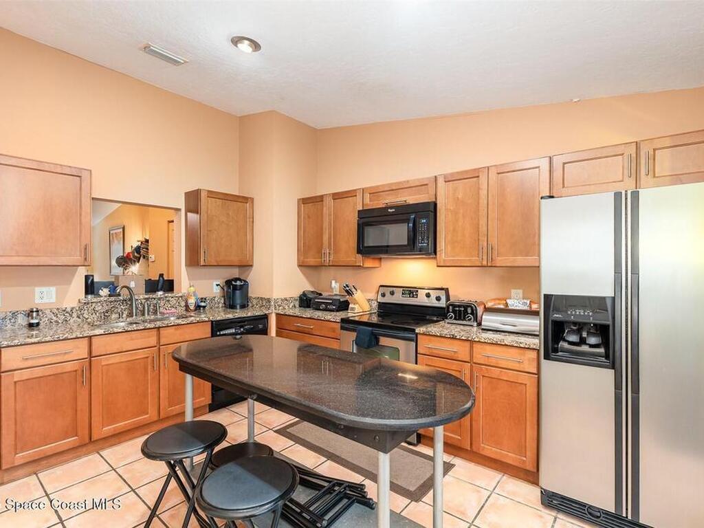 1277 S Orlando Avenue, Cocoa Beach, FL 32931