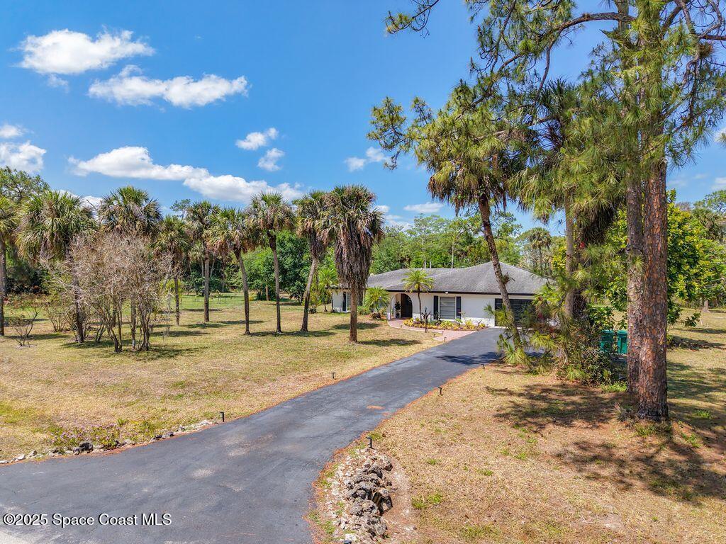 525 15th Street, Naples, FL 33114