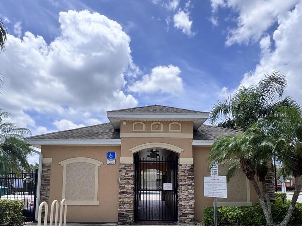 2605 Revolution Street, Melbourne, FL 32935