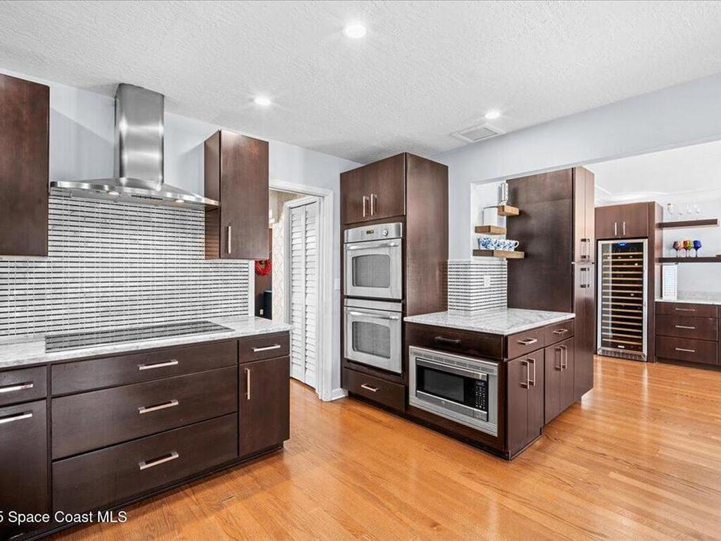 626 Sugarwood Way, Suntree, FL 32940