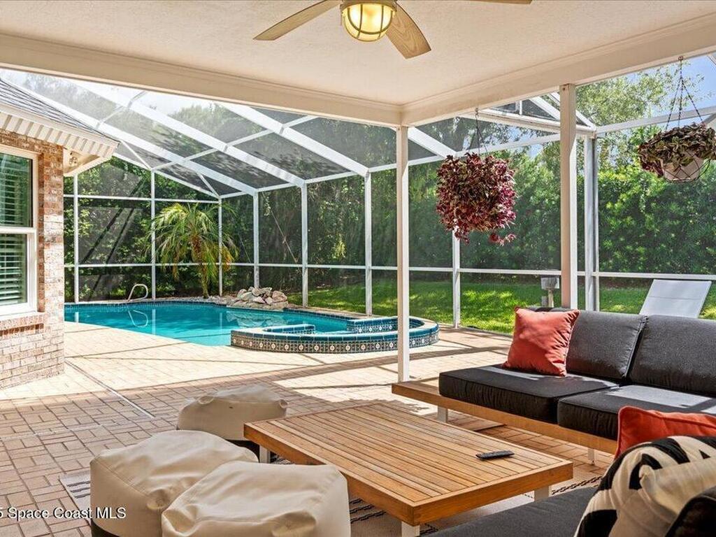 626 Sugarwood Way, Suntree, FL 32940