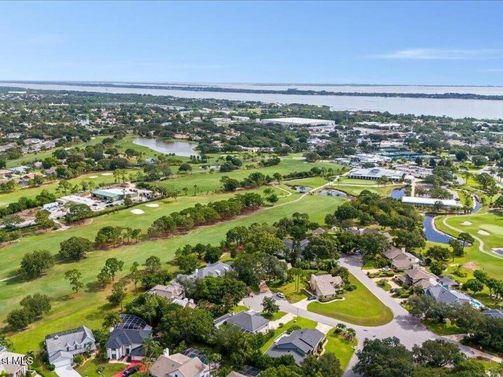 626 Sugarwood Way, Suntree, FL 32940