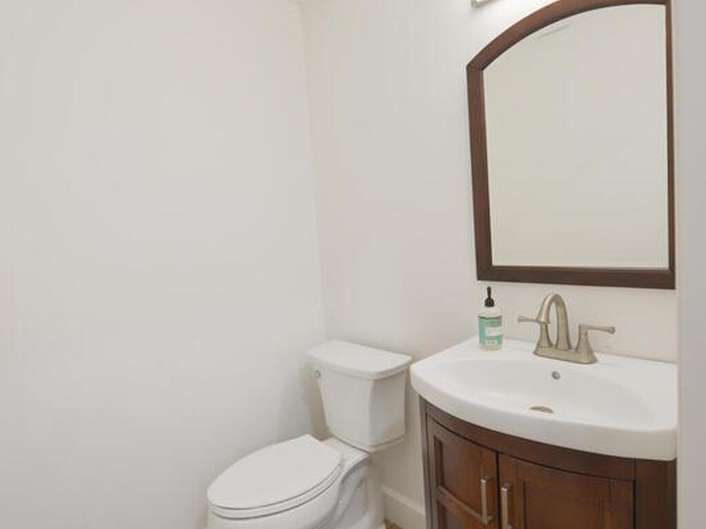 425 S Wickham Road, West Melbourne, FL 32904