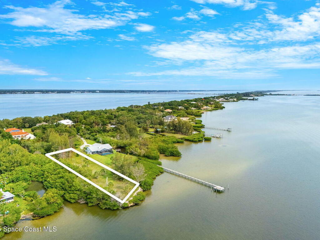 9610 S Tropical Trail, Merritt Island, FL 32952