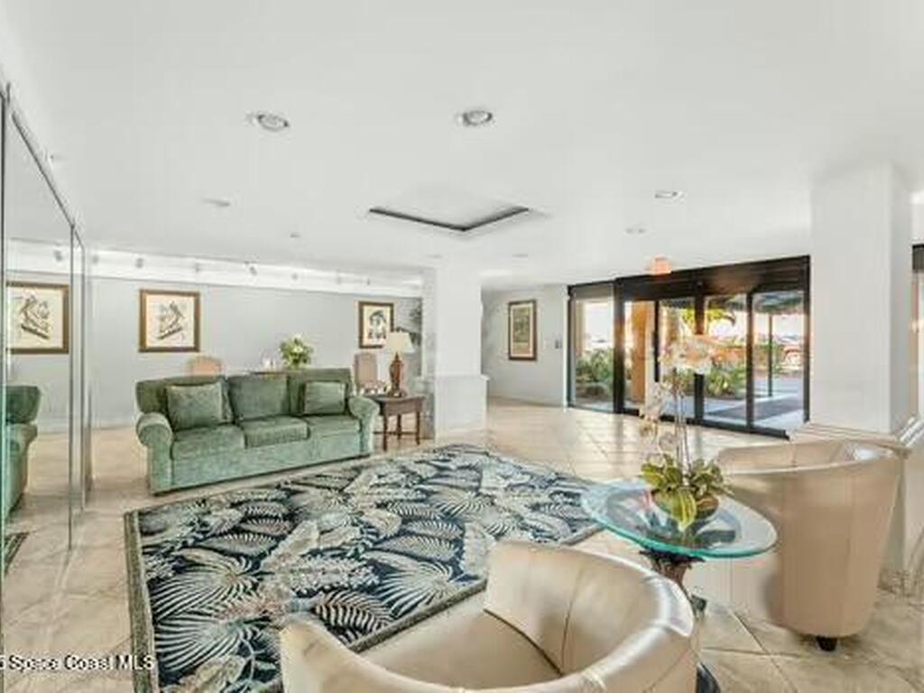 877 N Highway A1a, Indialantic, FL 32903