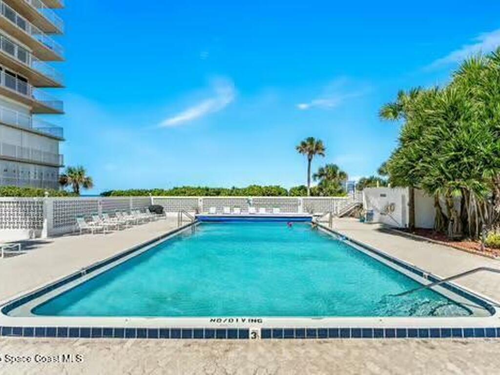 877 N Highway A1a, Indialantic, FL 32903