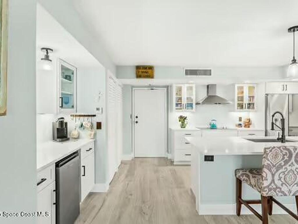 877 N Highway A1a, Indialantic, FL 32903