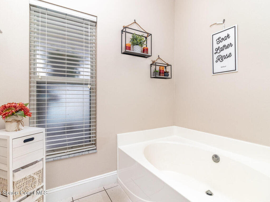 1510 Gardenton Street, Palm Bay, FL 32907