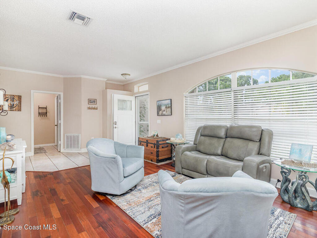 1510 Gardenton Street, Palm Bay, FL 32907