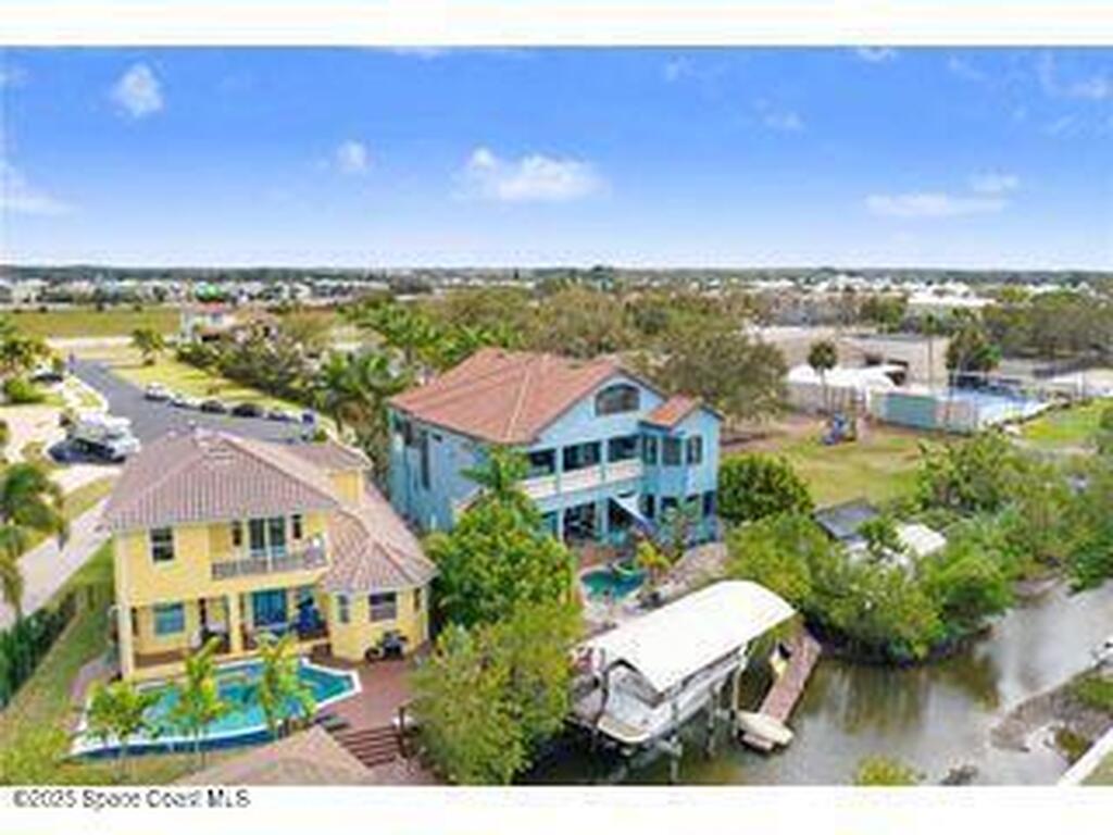 541 Treviso Drive, Apollo Beach, FL 33572