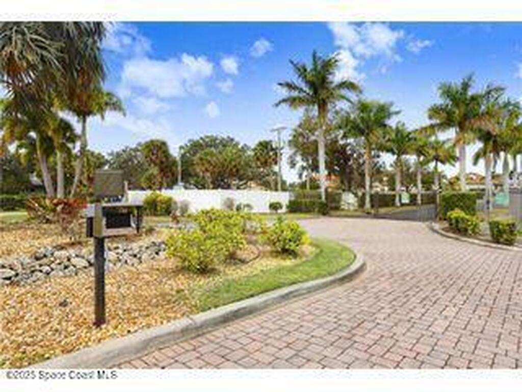 541 Treviso Drive, Apollo Beach, FL 33572