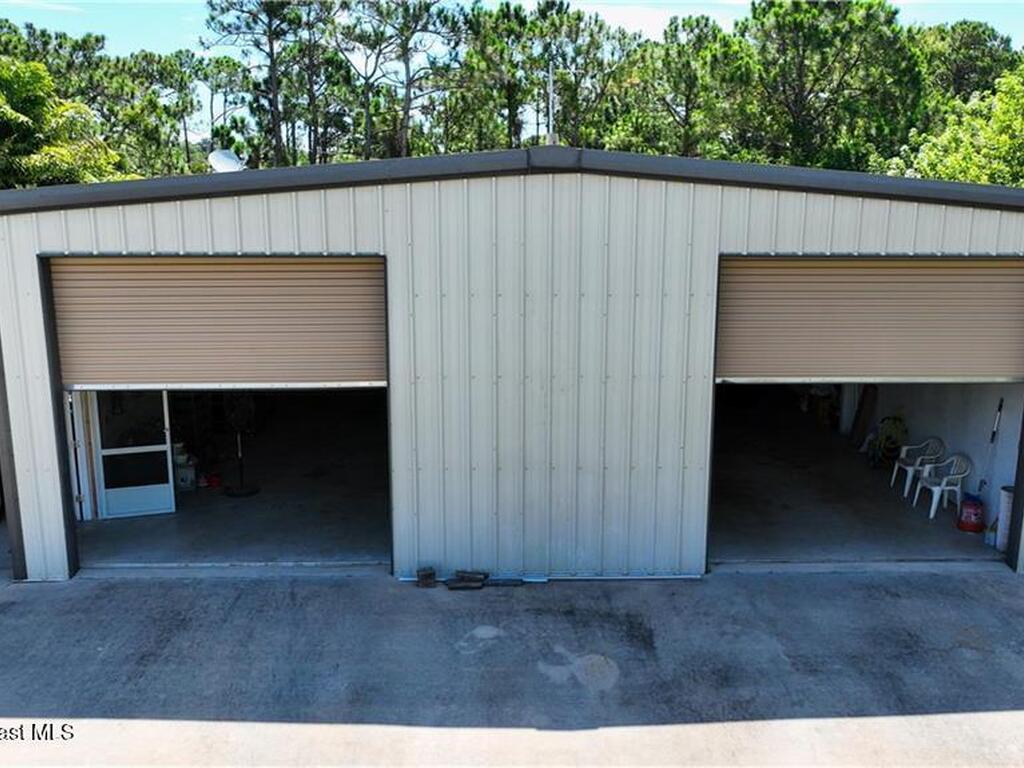 3975 Pepper Tree Street, Grant, FL 32949