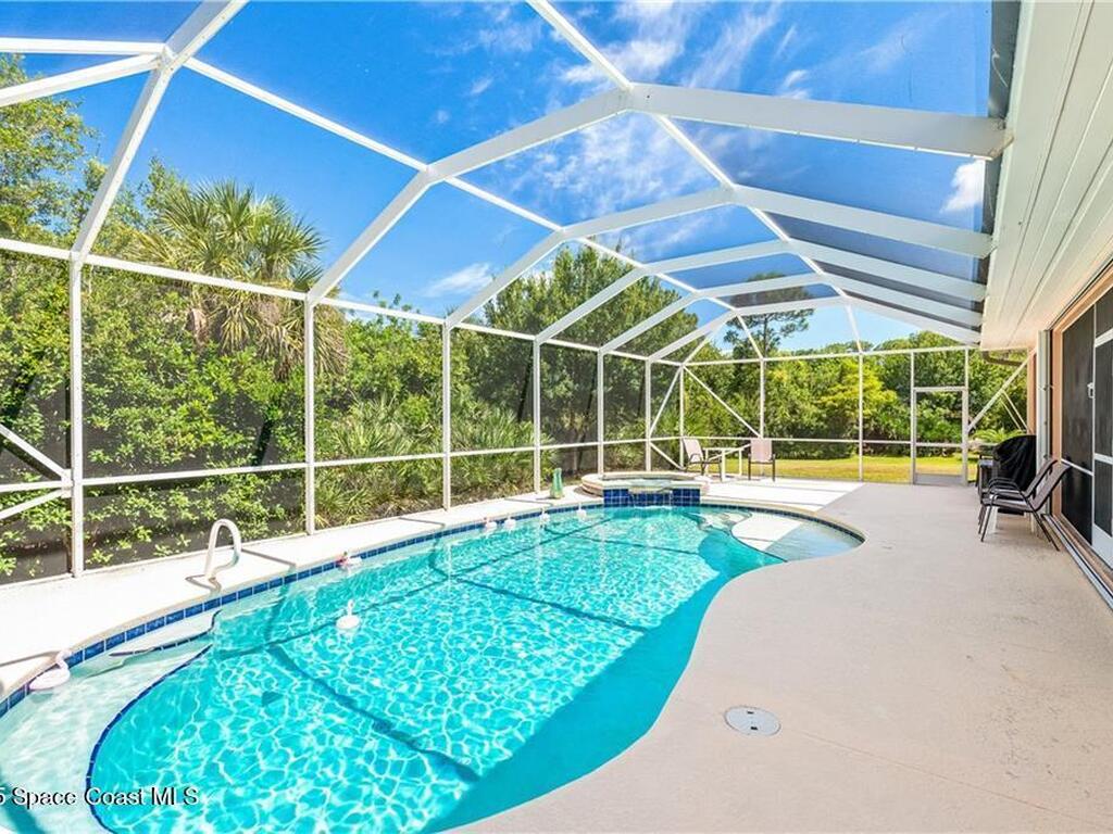 3975 Pepper Tree Street, Grant, FL 32949