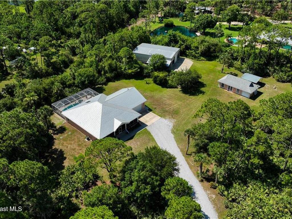 3975 Pepper Tree Street, Grant, FL 32949