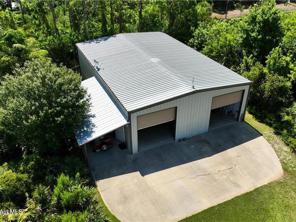 3975 Pepper Tree Street, Grant, FL 32949