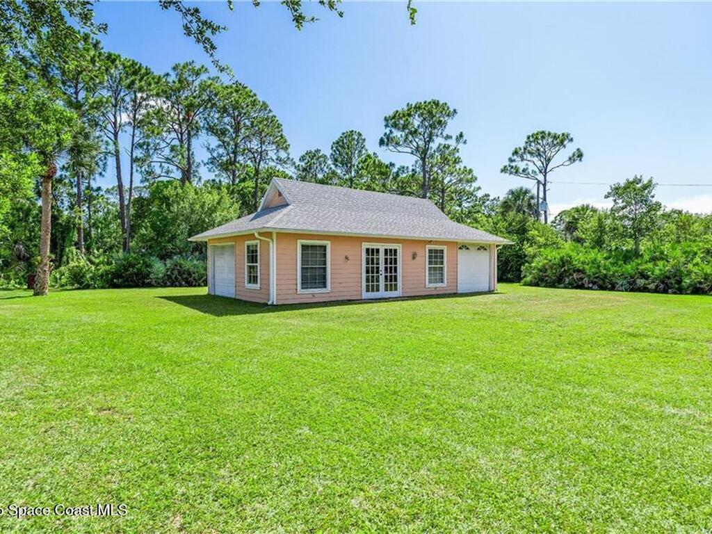 3975 Pepper Tree Street, Grant, FL 32949