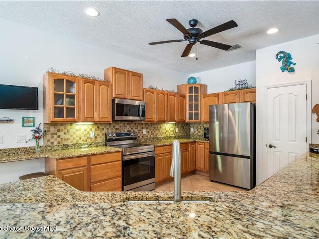 3975 Pepper Tree Street, Grant, FL 32949