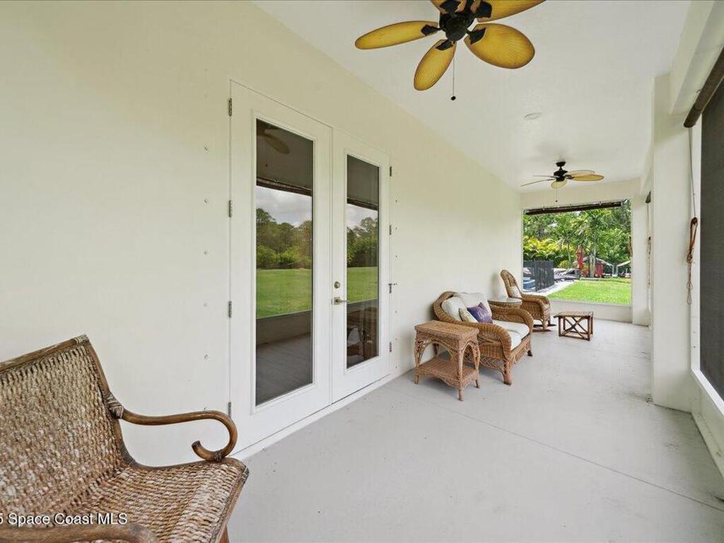 6190 Brabrook Avenue, Grant, FL 32949