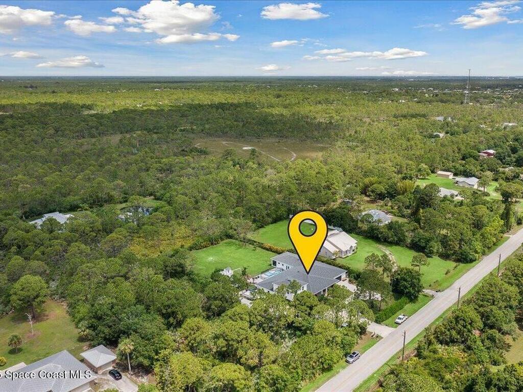 6190 Brabrook Avenue, Grant, FL 32949