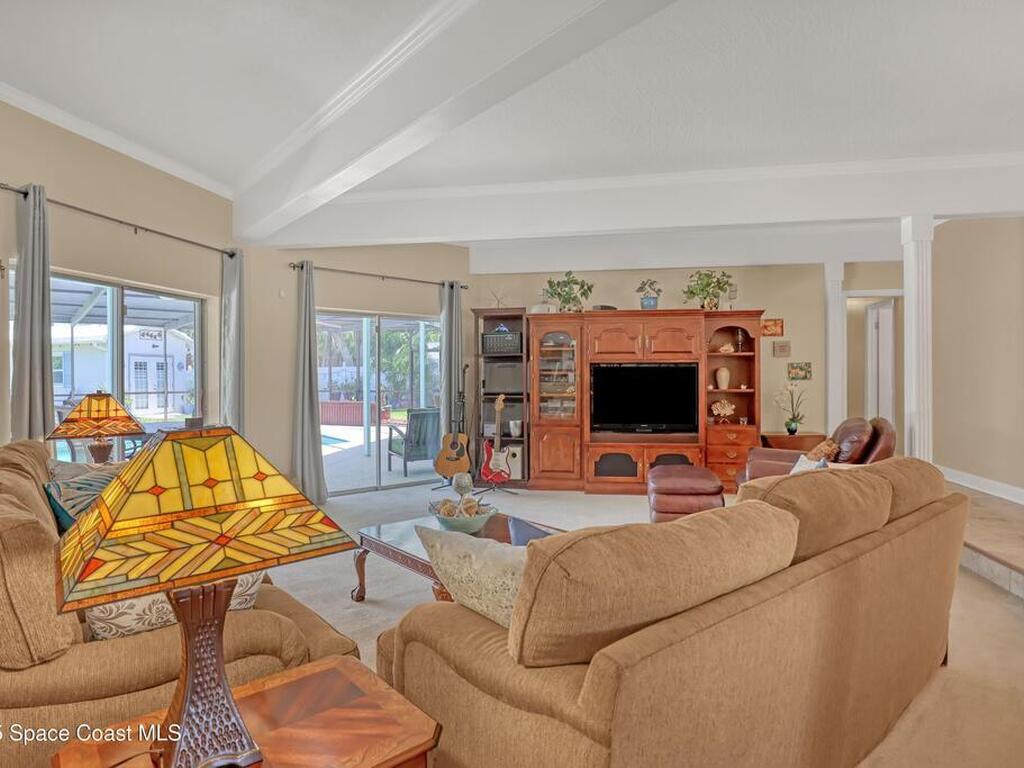 55 Country Club Road, Cocoa Beach, FL 32931