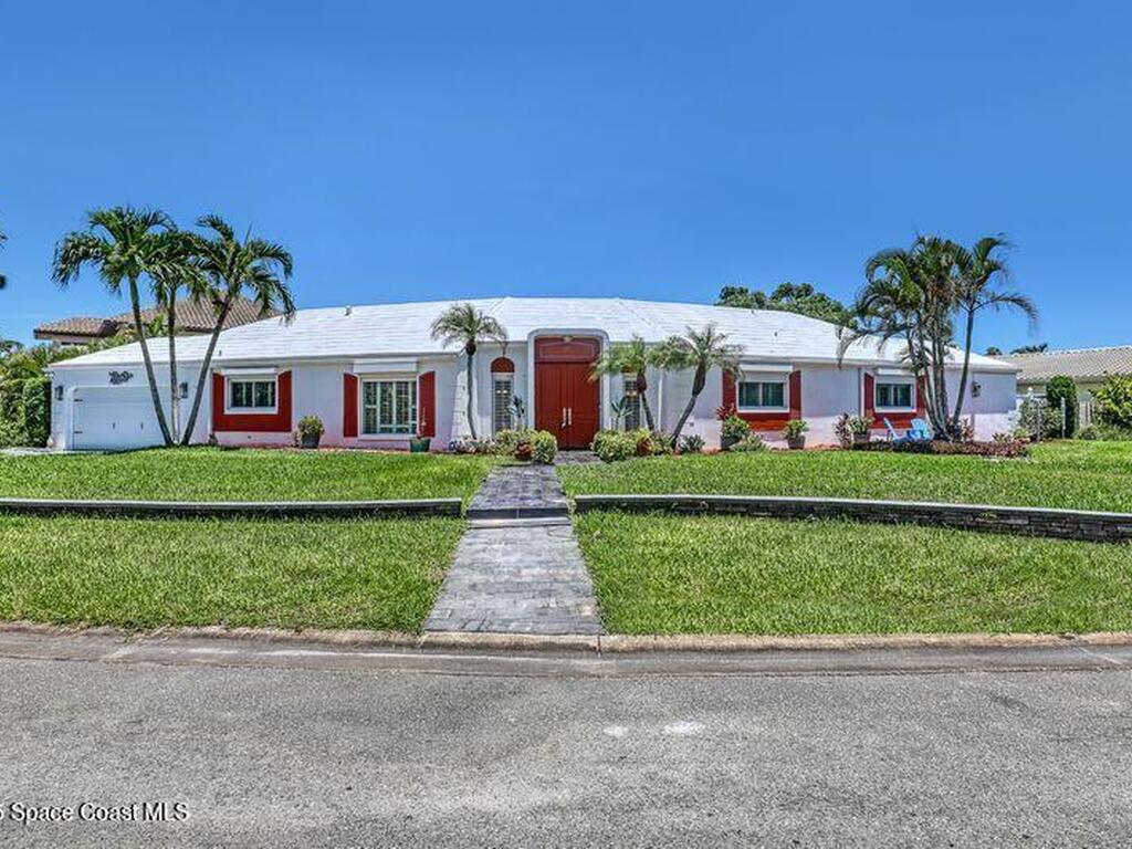 55 Country Club Road, Cocoa Beach, FL 32931