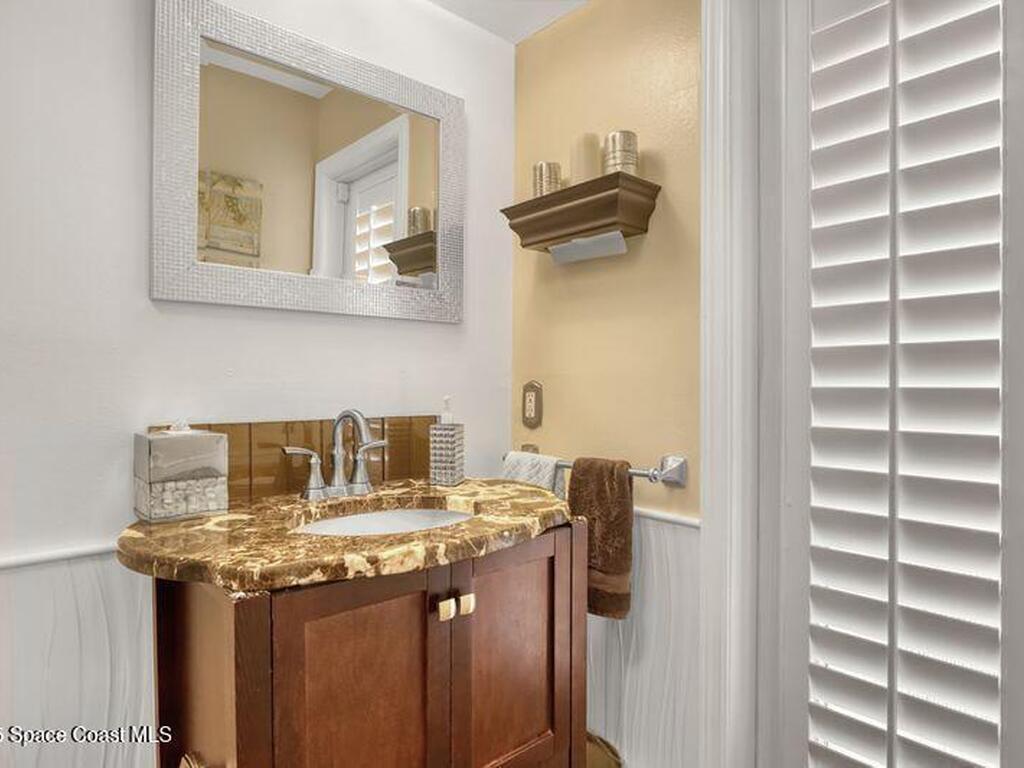 55 Country Club Road, Cocoa Beach, FL 32931