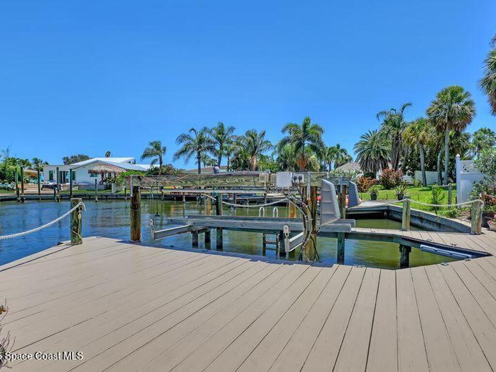55 Country Club Road, Cocoa Beach, FL 32931