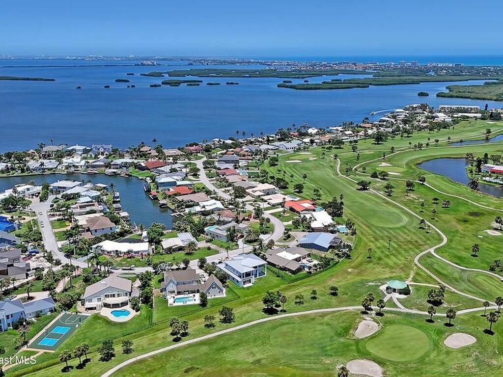 55 Country Club Road, Cocoa Beach, FL 32931