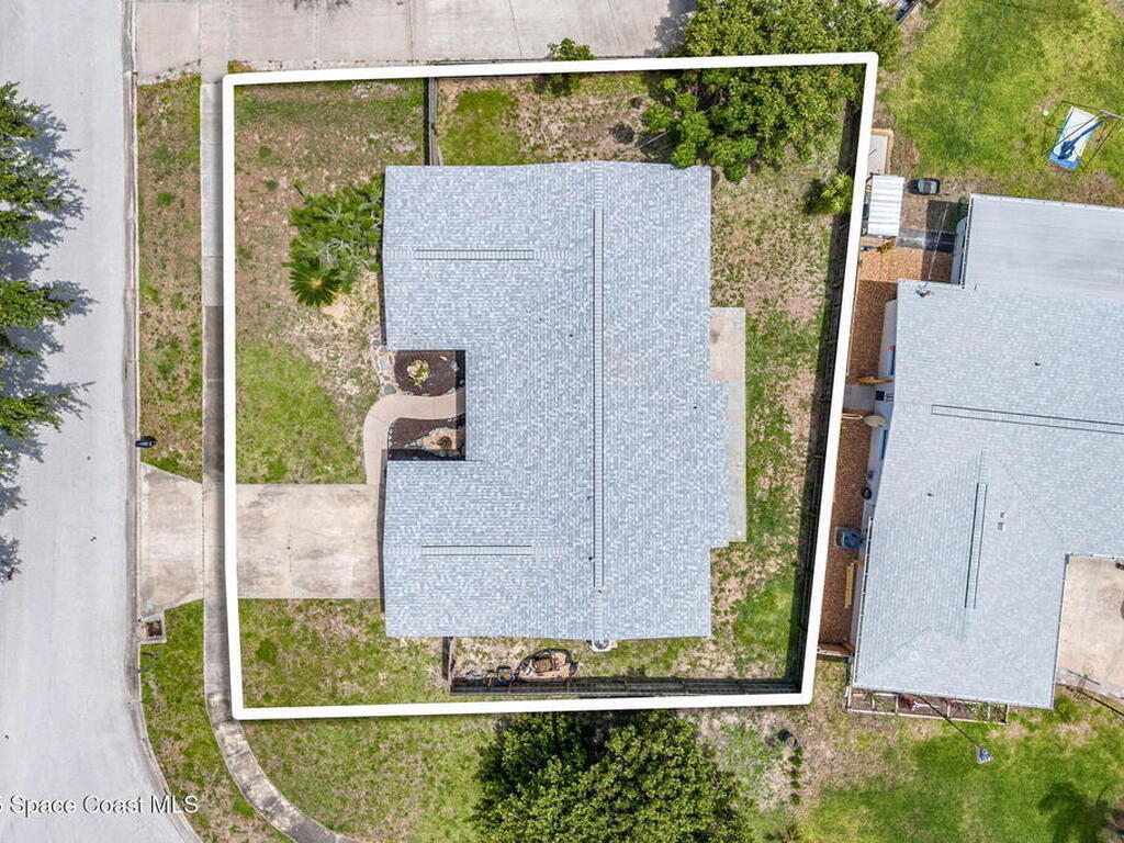 947 Bluewater Drive, Indian Harbour Beach, FL 32937