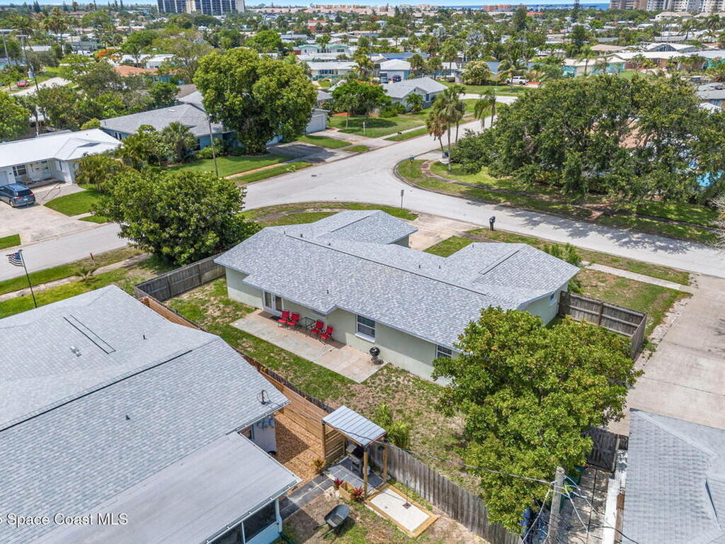 947 Bluewater Drive, Indian Harbour Beach, FL 32937