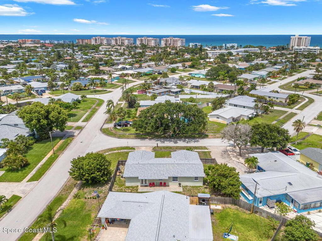 947 Bluewater Drive, Indian Harbour Beach, FL 32937