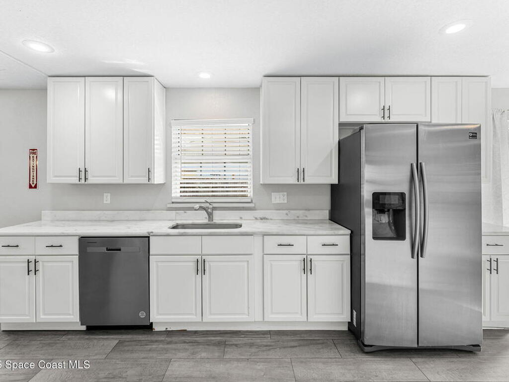 947 Bluewater Drive, Indian Harbour Beach, FL 32937