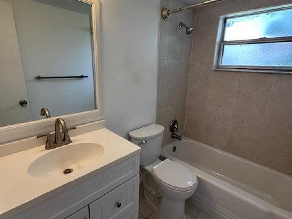 417 Madison Avenue, Cape Canaveral, FL 32920