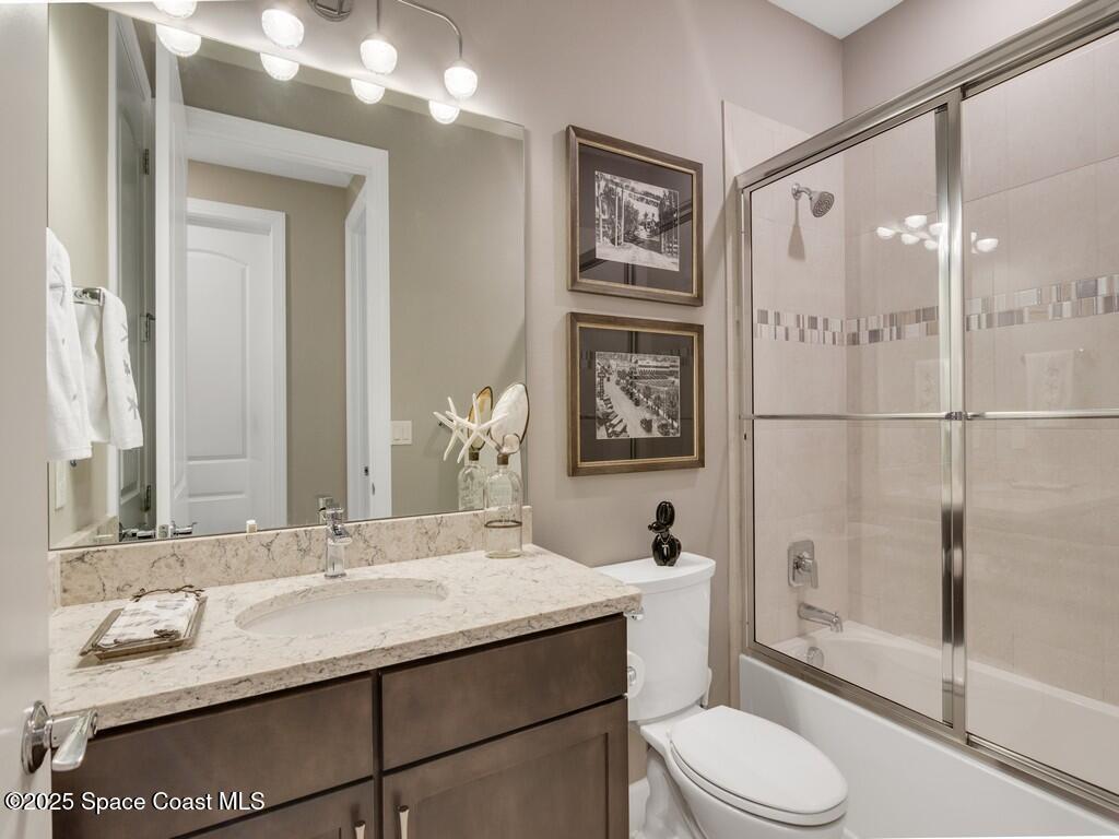 5082 Monroe Circle, Vero Beach, FL 32967