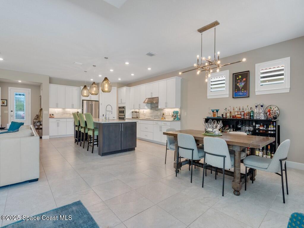 5082 Monroe Circle, Vero Beach, FL 32967