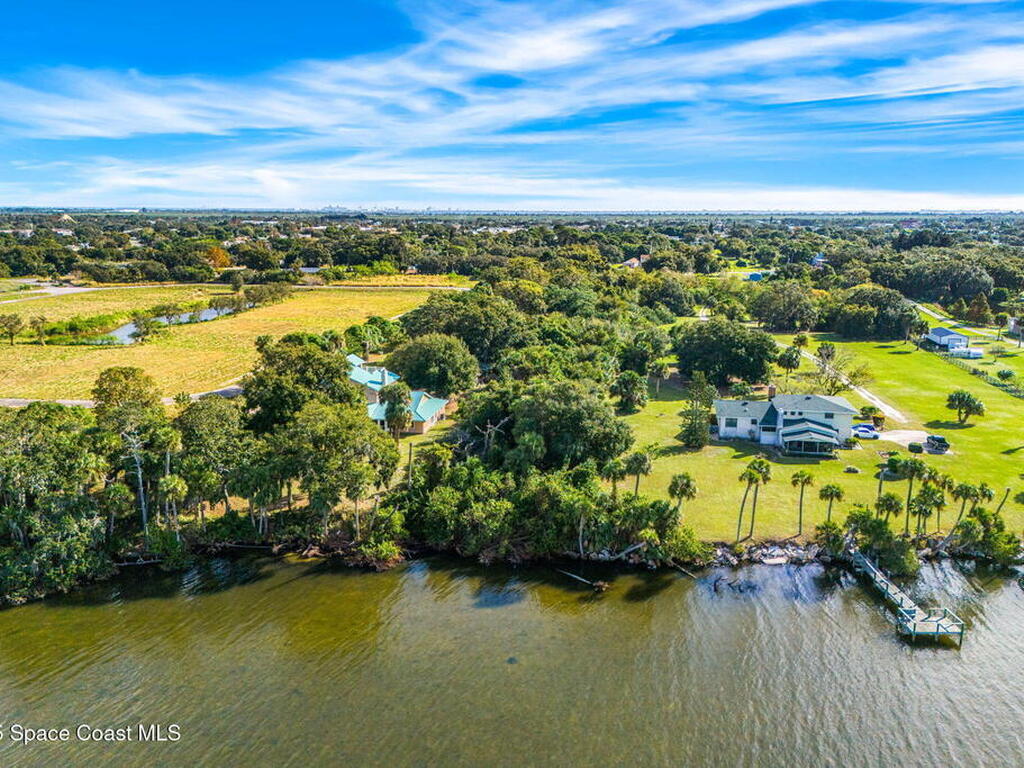 1405 N Tropical Trail, Merritt Island, FL 32953