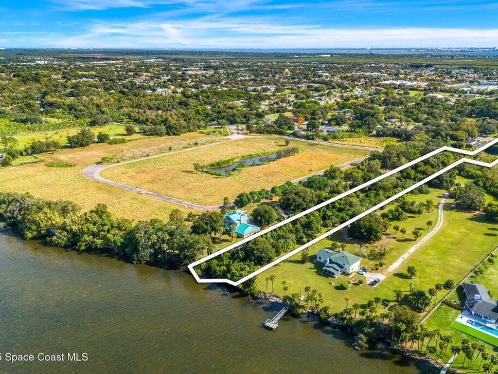 1405 N Tropical Trail, Merritt Island, FL 32953