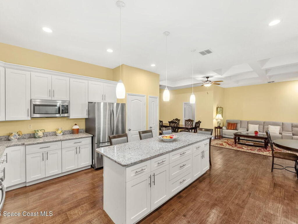 462 Gancedo Street, Palm Bay, FL 32908