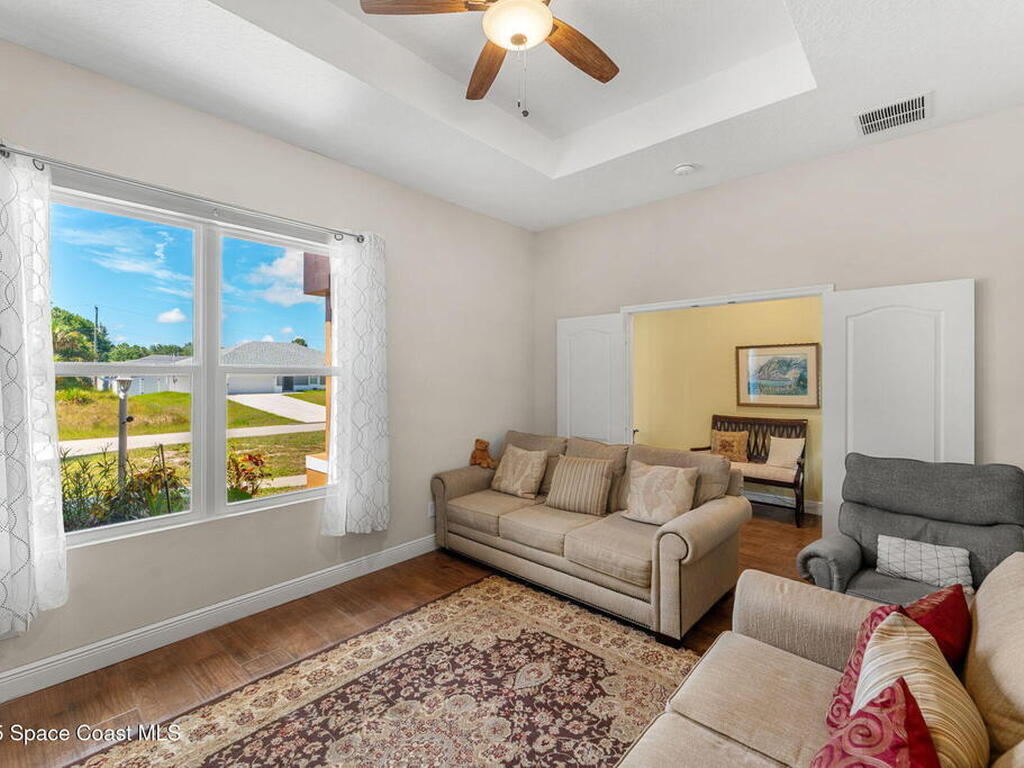 462 Gancedo Street, Palm Bay, FL 32908