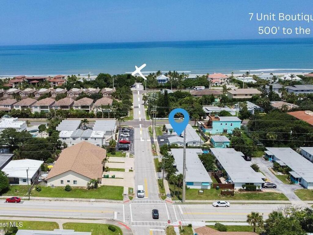 402 S Orlando Avenue, Cocoa Beach, FL 32931