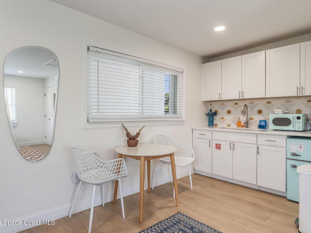 402 S Orlando Avenue, Cocoa Beach, FL 32931