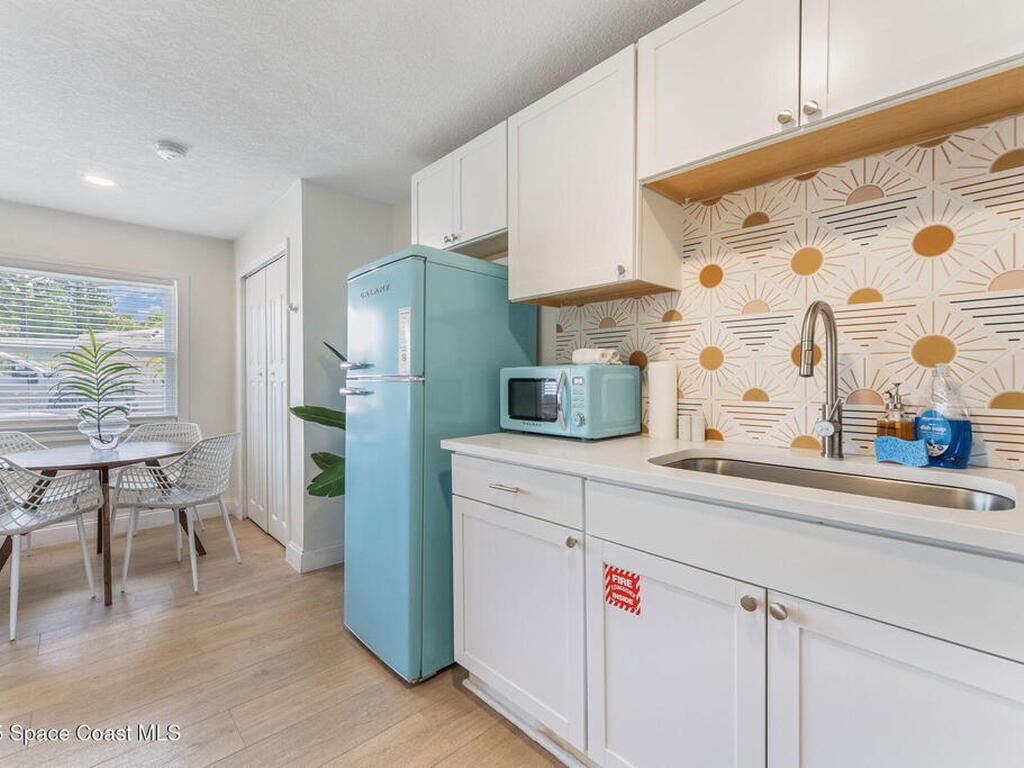 402 S Orlando Avenue, Cocoa Beach, FL 32931