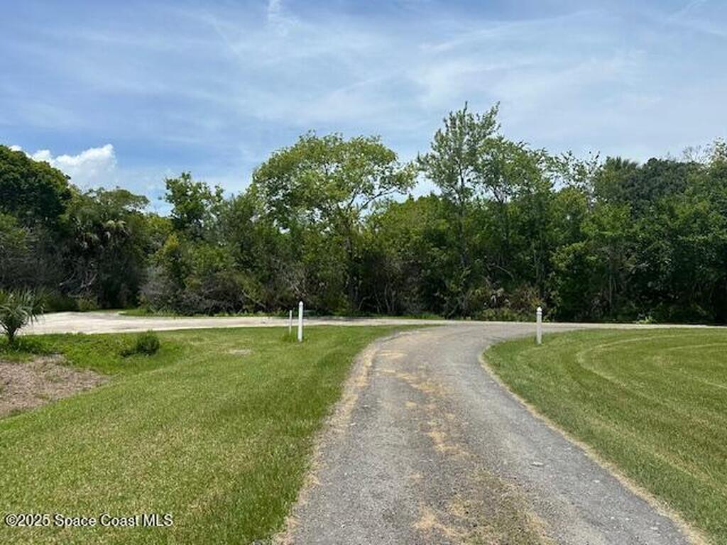 1401 Bishop Road, Merritt Island, FL 32953