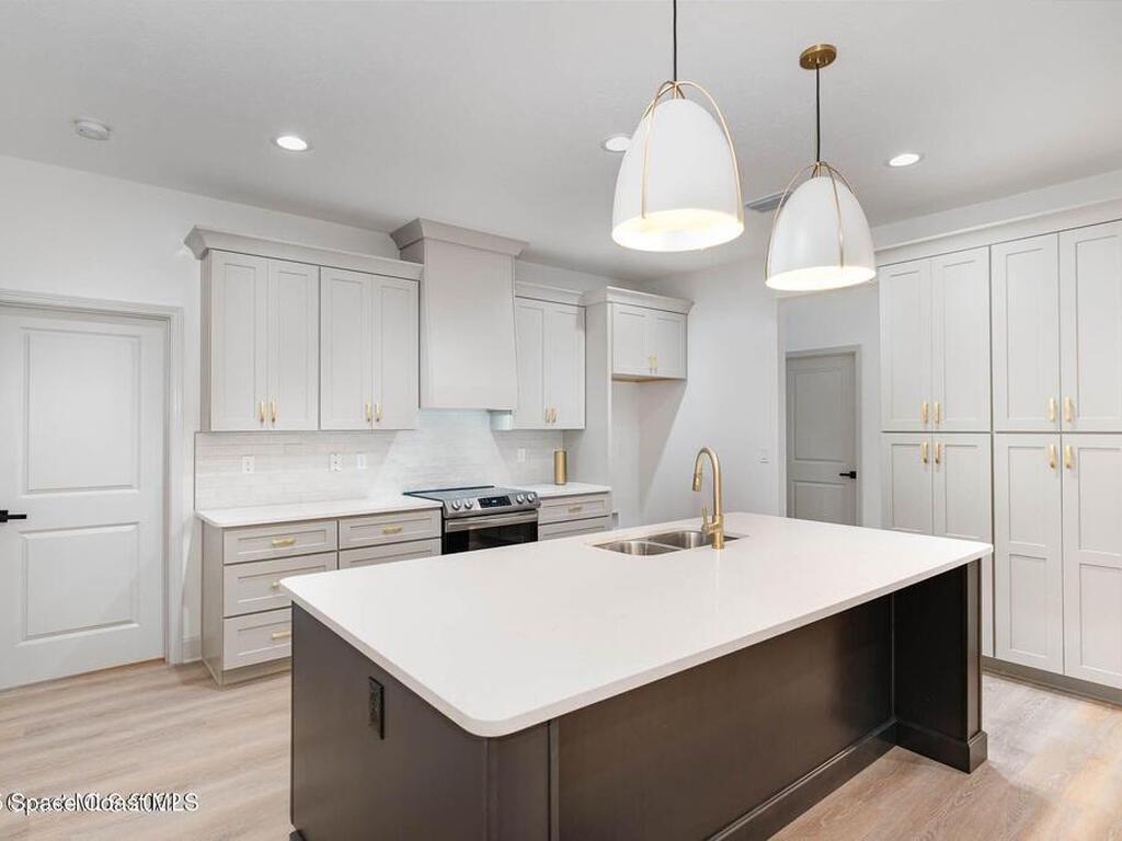 1401 Bishop Road, Merritt Island, FL 32953