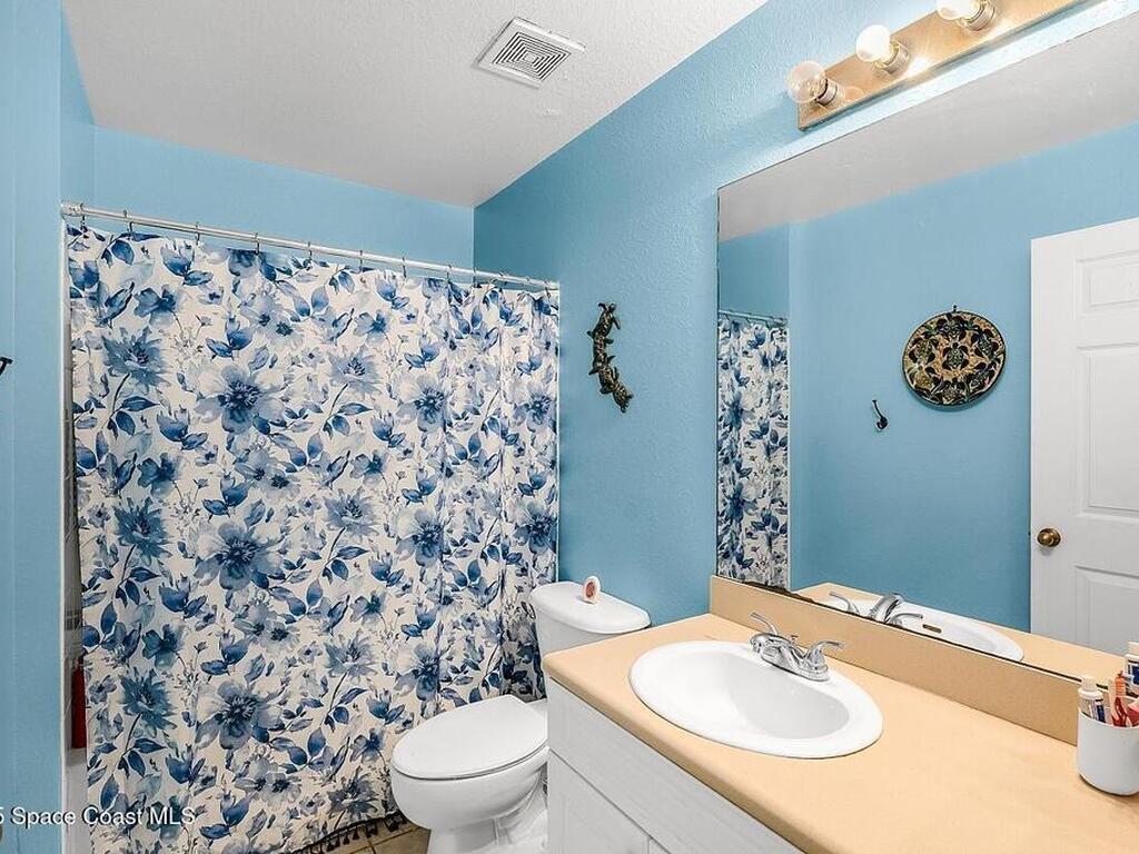 2416 57th Circle, Vero Beach, FL 32966