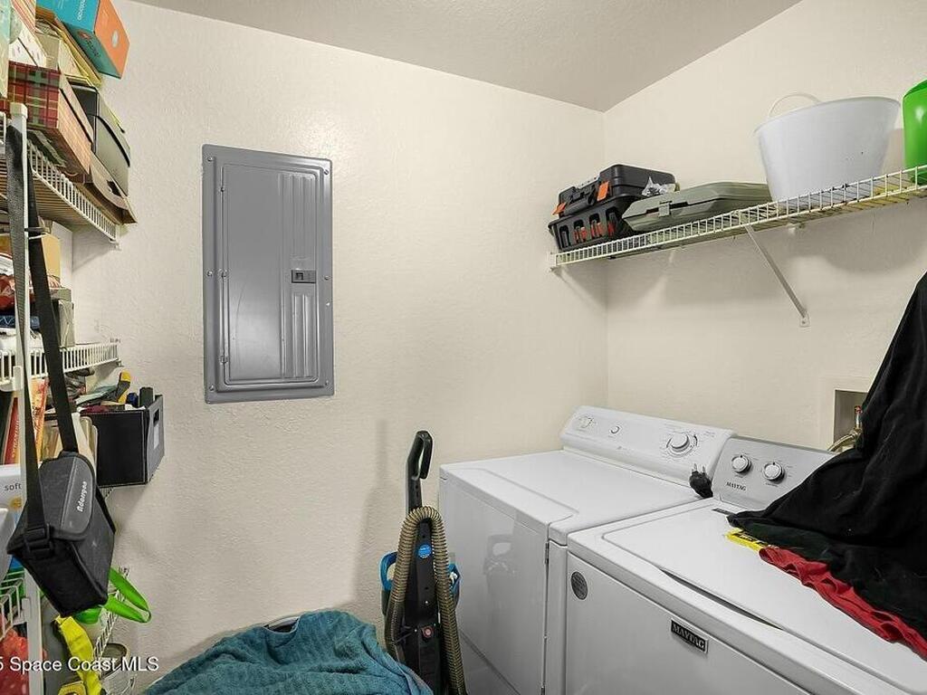 2416 57th Circle, Vero Beach, FL 32966