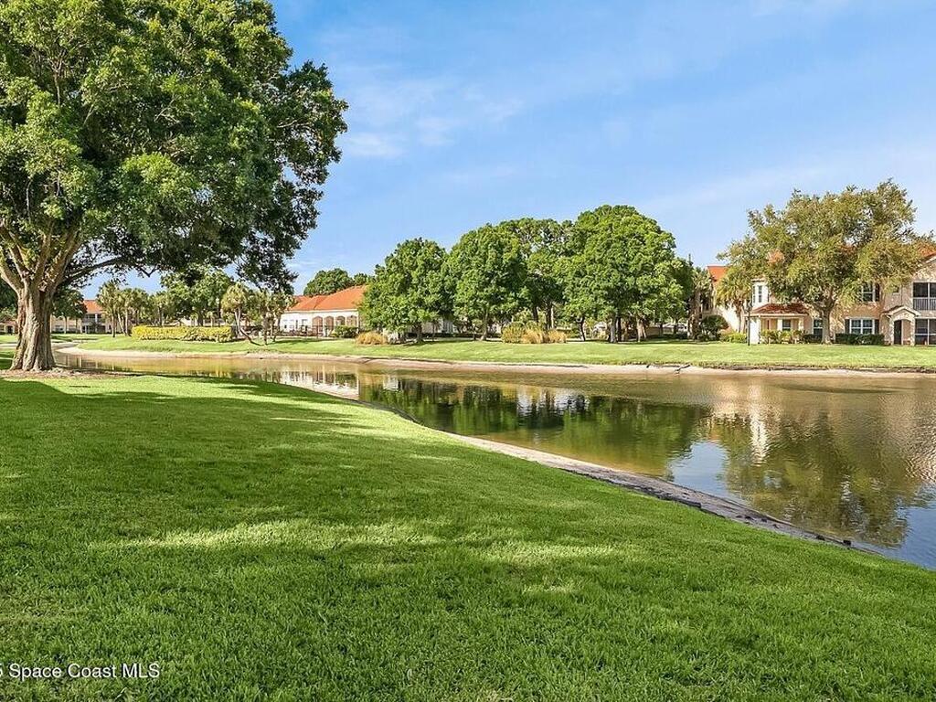 2416 57th Circle, Vero Beach, FL 32966