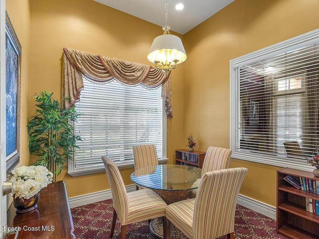 2416 57th Circle, Vero Beach, FL 32966